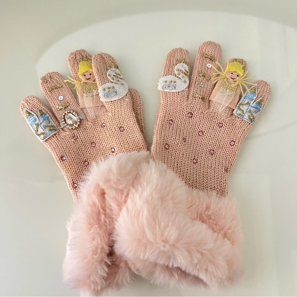 🆕Monsoon princess novelty gloves 6-10Y - Picture 2 of 5
